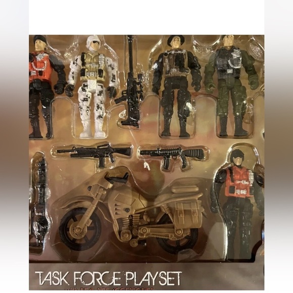 Military Force Action Figure Set - Black, Green, Brown - Picture 3 of 4